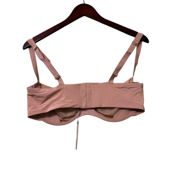 NWT Skims Fits Everybody Unlined Demi Bra- Size 40C in Nude/Clay - Picture 3 of 3